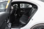 ⁦Mercedes-Benz C-Class⁩ - الصورة ⁦10⁩