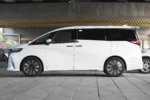 Toyota Alphard - Image 3