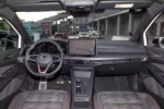 ⁦Volkswagen Golf GTI⁩ - الصورة ⁦5⁩
