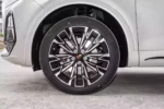 ⁦Hongqi HS5⁩ - الصورة ⁦13⁩